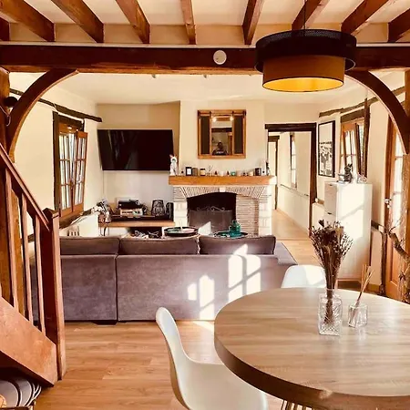 Longere Avec Piscine Prive A 35 Min De Deauville Дом отдыха Le Mesnil-Saint-Jean