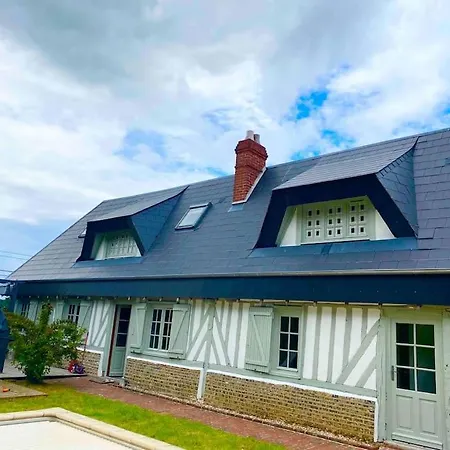 Longere Avec Piscine Prive A 35 Min De Deauville Дом отдыха *