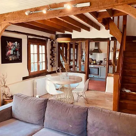 Longere Avec Piscine Prive A 35 Min De Deauville
