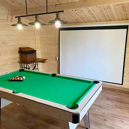 Longere Avec Piscine Prive A 35 Min De Deauville Дом отдыха